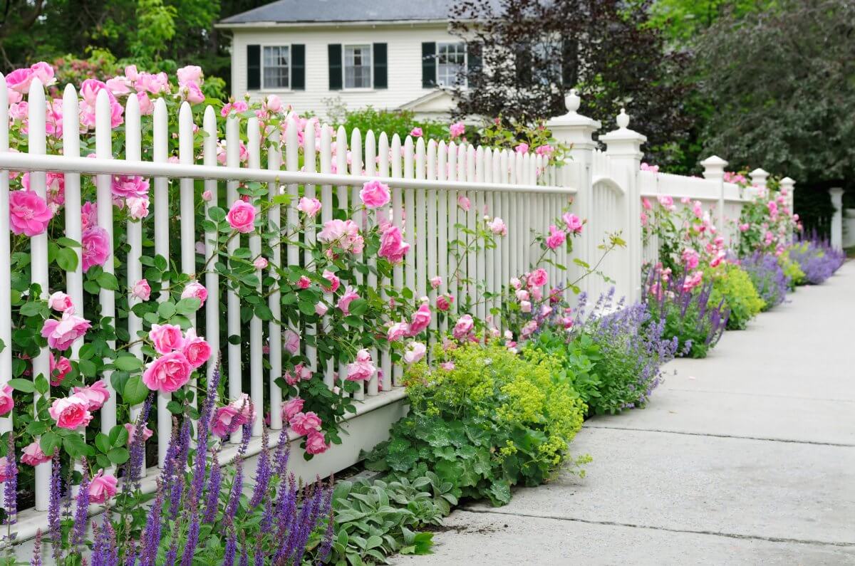 Plan Your Fence Installation Before Spring Arrives